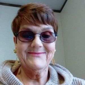 Meet your Posher, Sharon